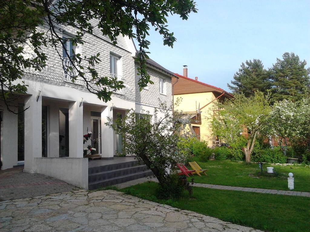 Oti Guesthouse Tallinn Kültér fotó