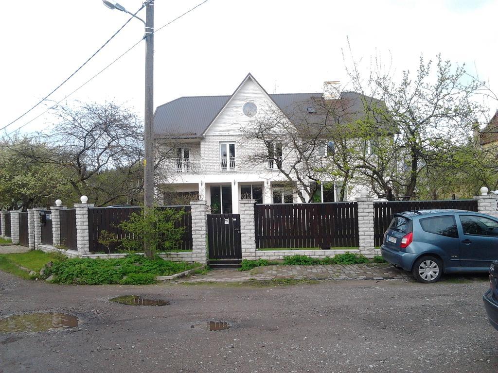Oti Guesthouse Tallinn Kültér fotó