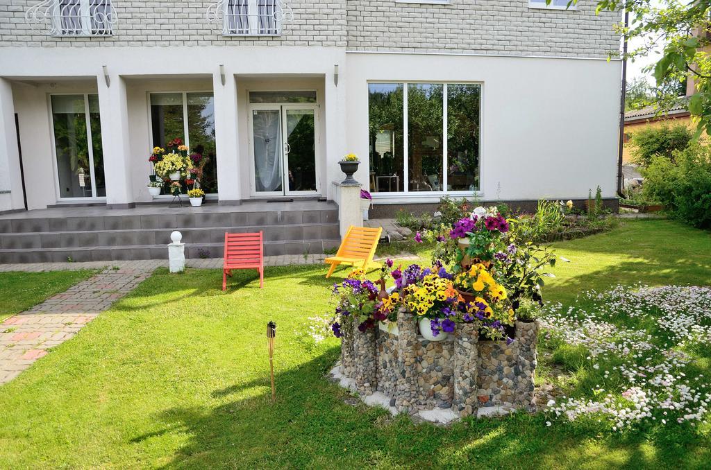 Oti Guesthouse Tallinn Kültér fotó